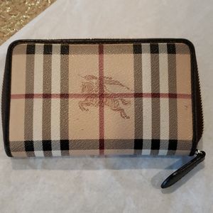 Burberry wallet